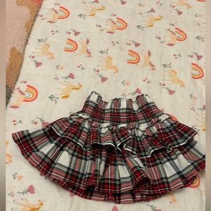 Christmas plaid Janie and Jack ruffle skirt. EUC, worn once.  3T